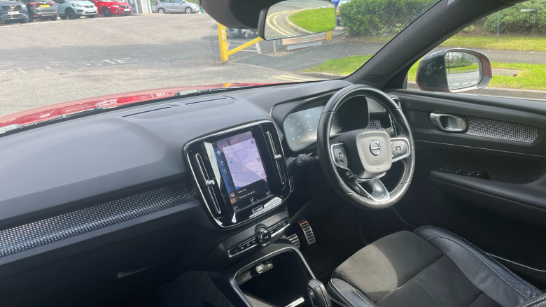 Volvo Xc40 1.5 T3 [163] R DESIGN 5dr Geartronic Petrol Estate